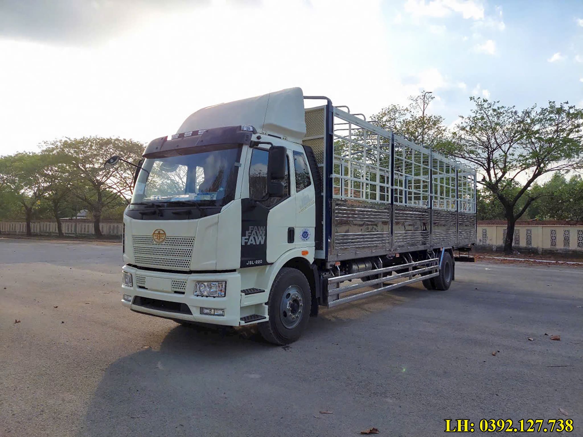 xe tải faw 8 tấn mui bạt