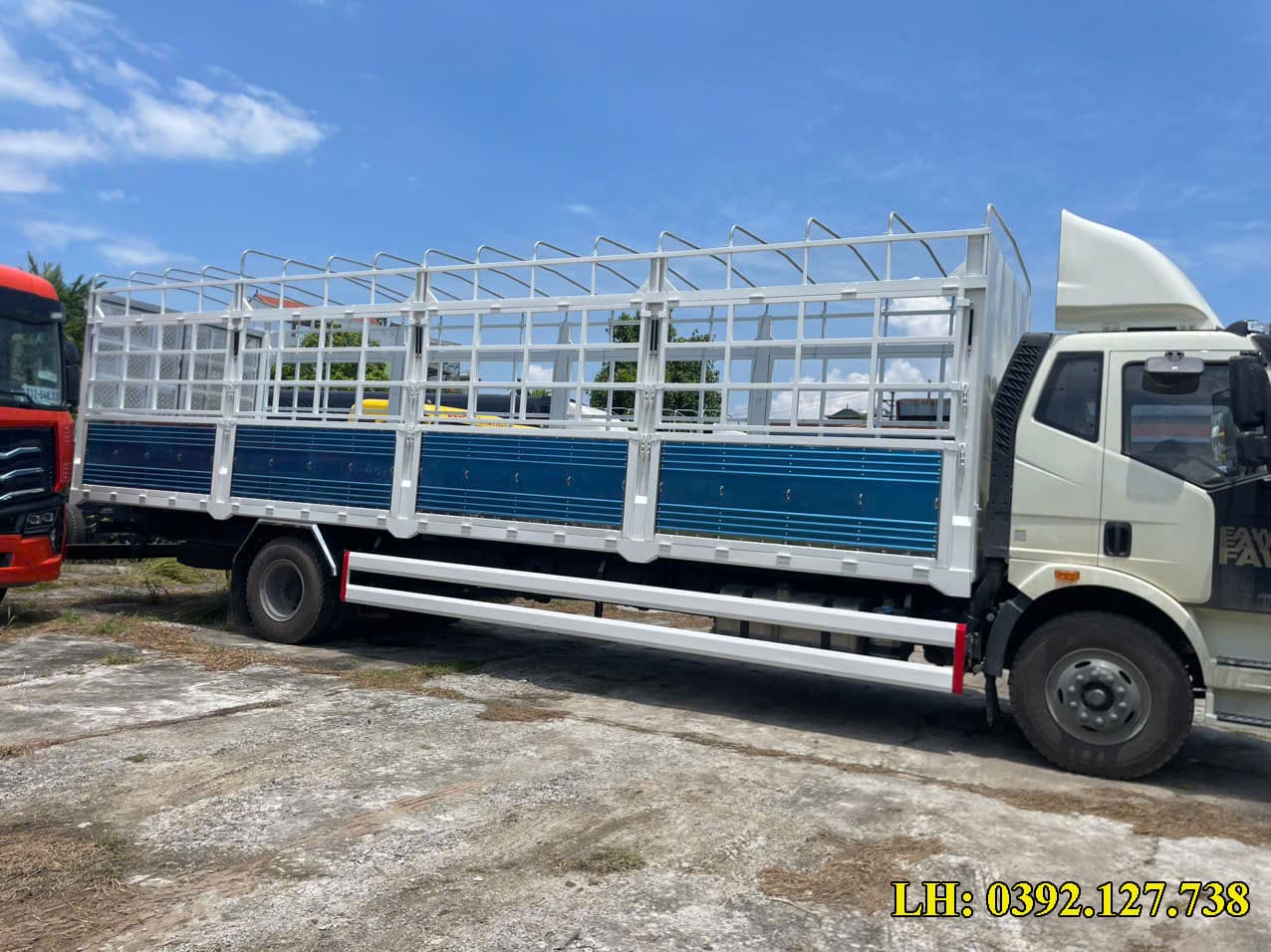 giá faw 9 tấn thùng mui bạt