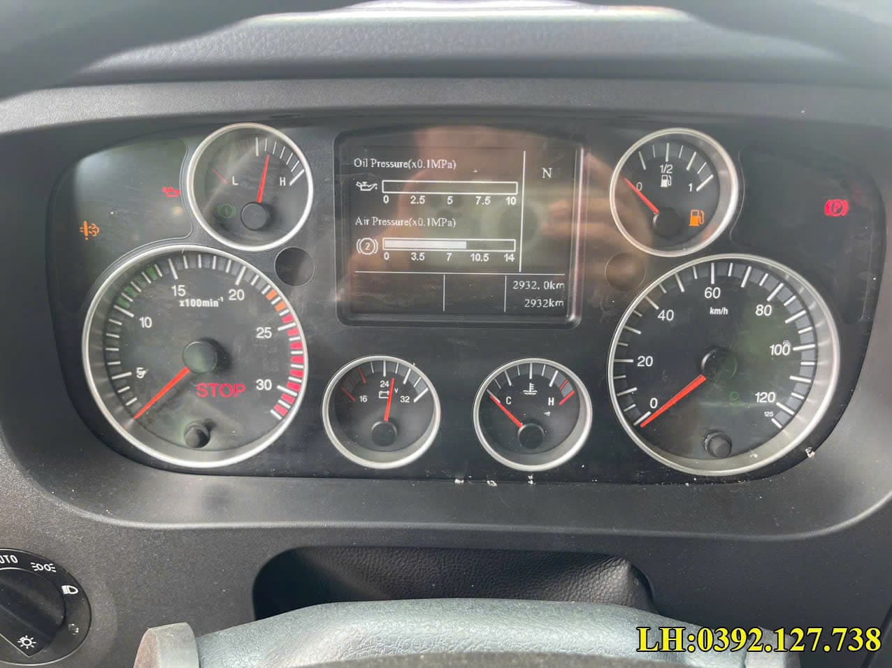 Màn hình taplo xe đầu kéo Howo Sitrak 440HP