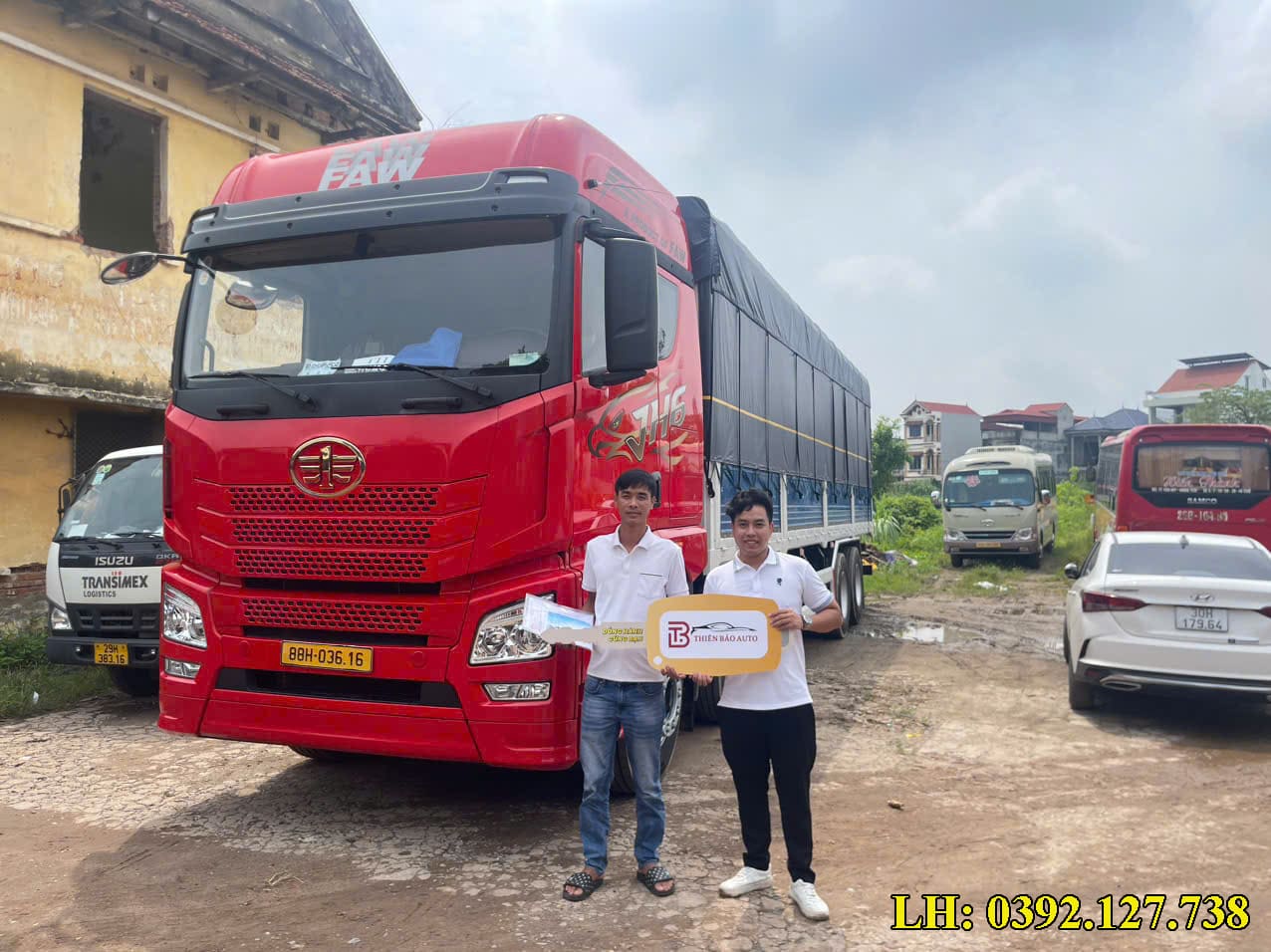 xe tải FAW 4 chân