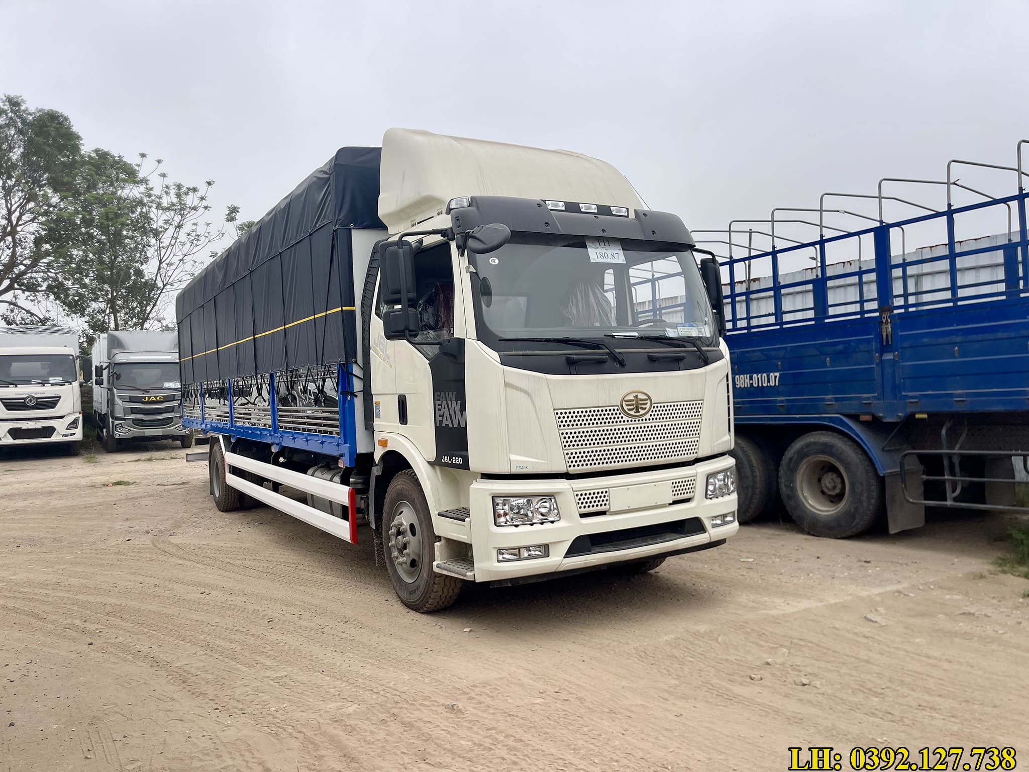 xe tải faw 8 tấn mui bạt tại Hà Tĩnh